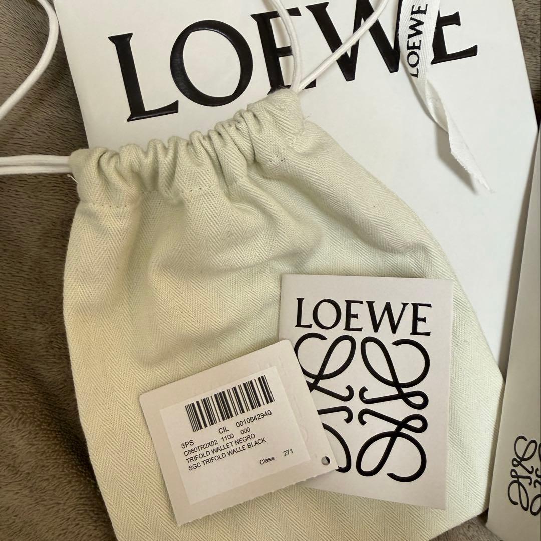 LOEWE 三つ折り財布 ブラック