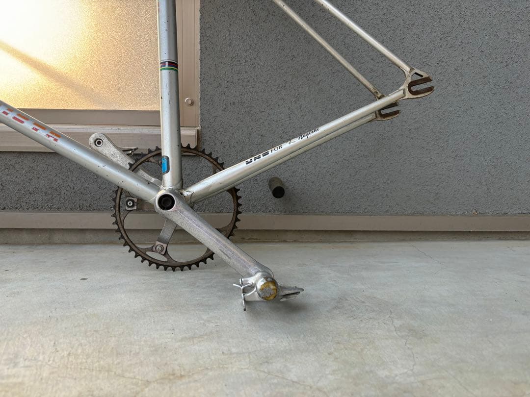 ピストフレーム 競輪用 UNOpista