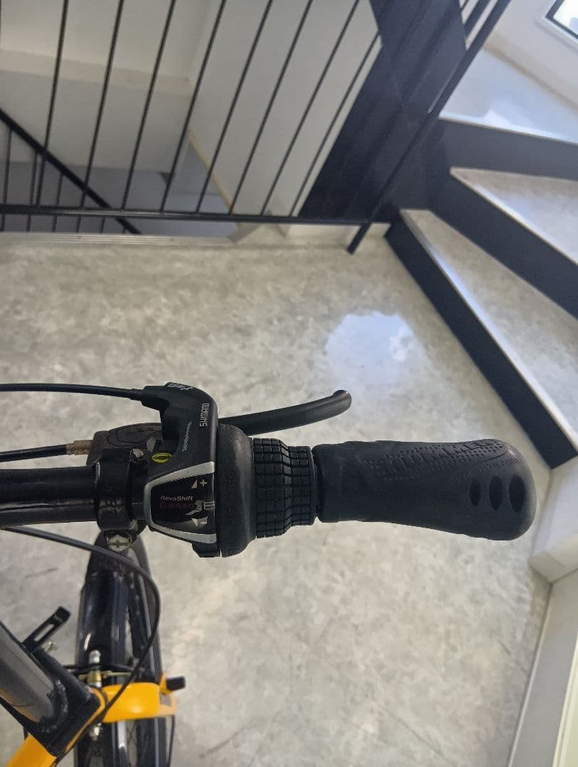 【期間限定お値下げ中！】HUMMER 折りたたみ自転車 20インチ 黄色