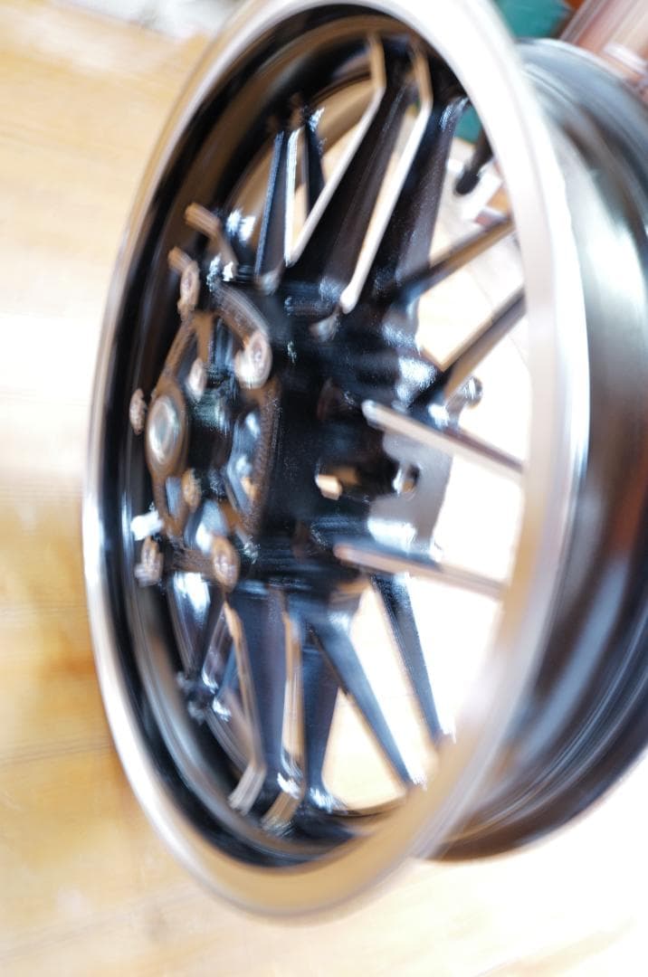 Z900RS 純正フロントホイール