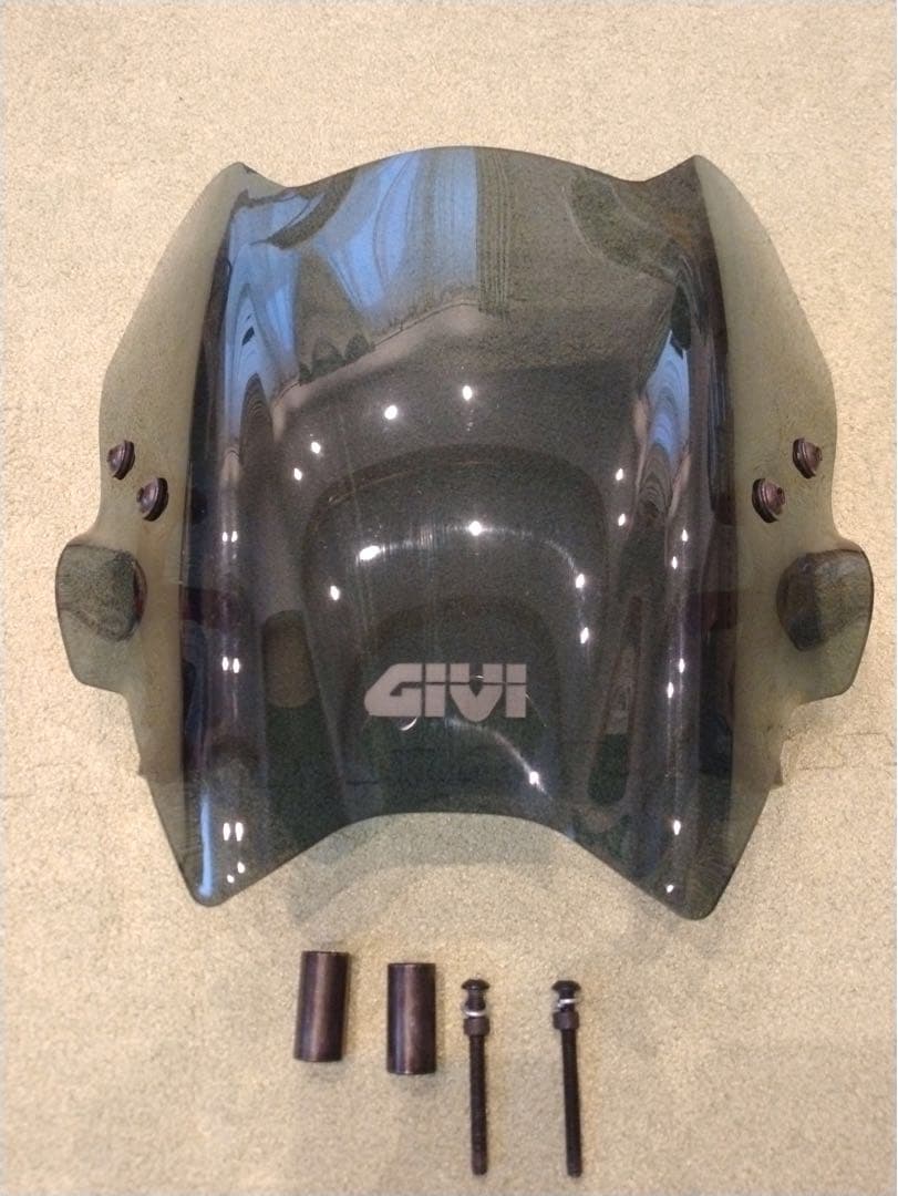 GIVI(ジビ) CB125R/CB250R ウインドスクリーン シールド