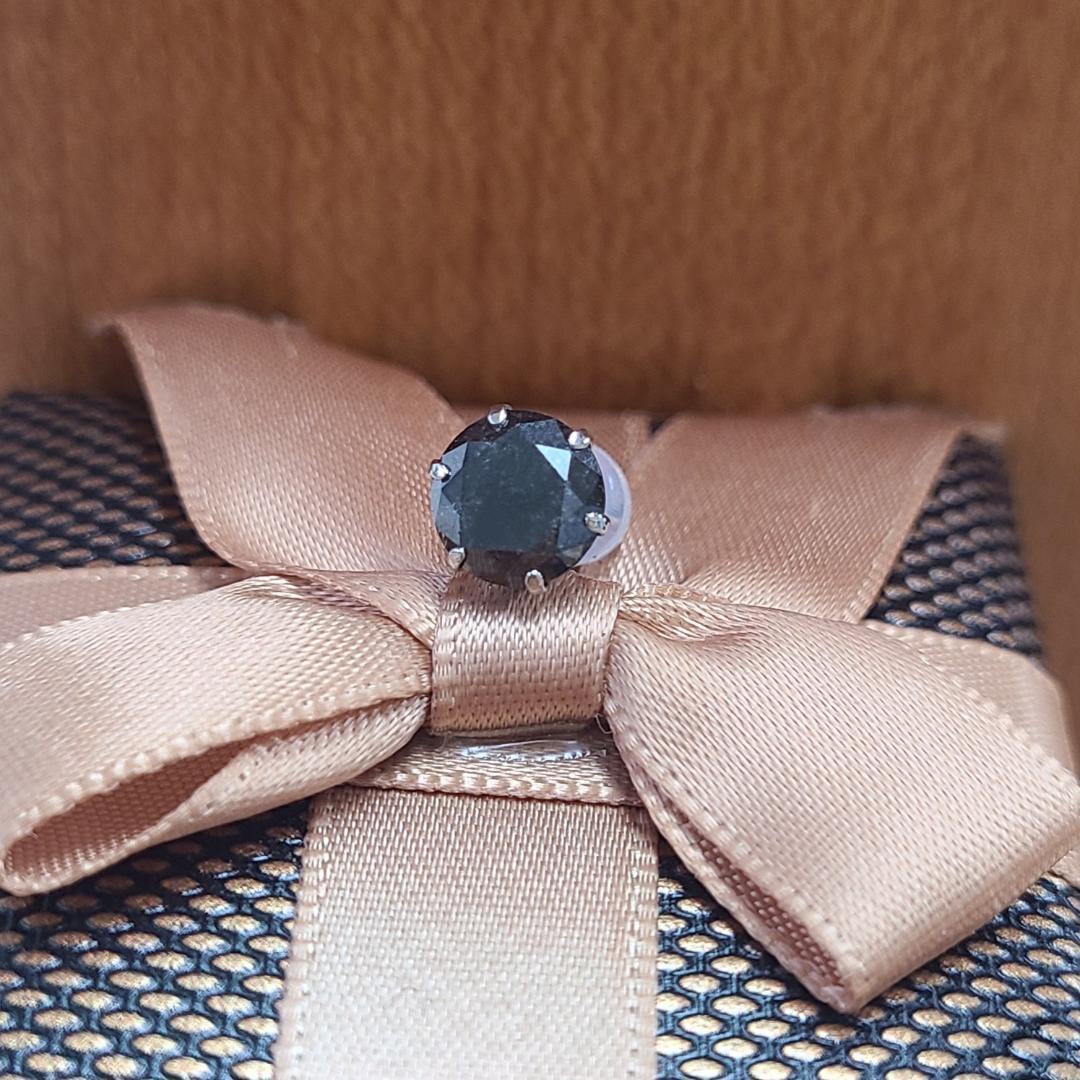 男女兼用 1.35ct ブラック ダイヤモンド Pt900 片耳 ピアス 鑑別