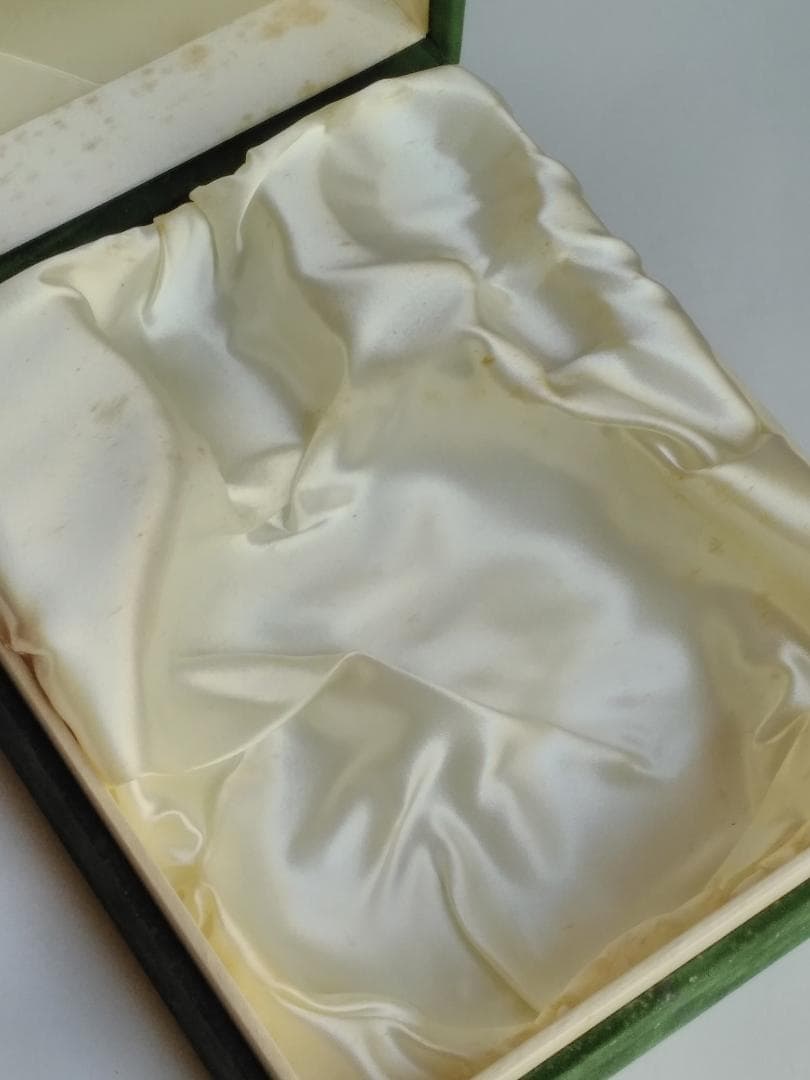 【未開栓】レミーマルタン セントークリスタルバカラ　700ml