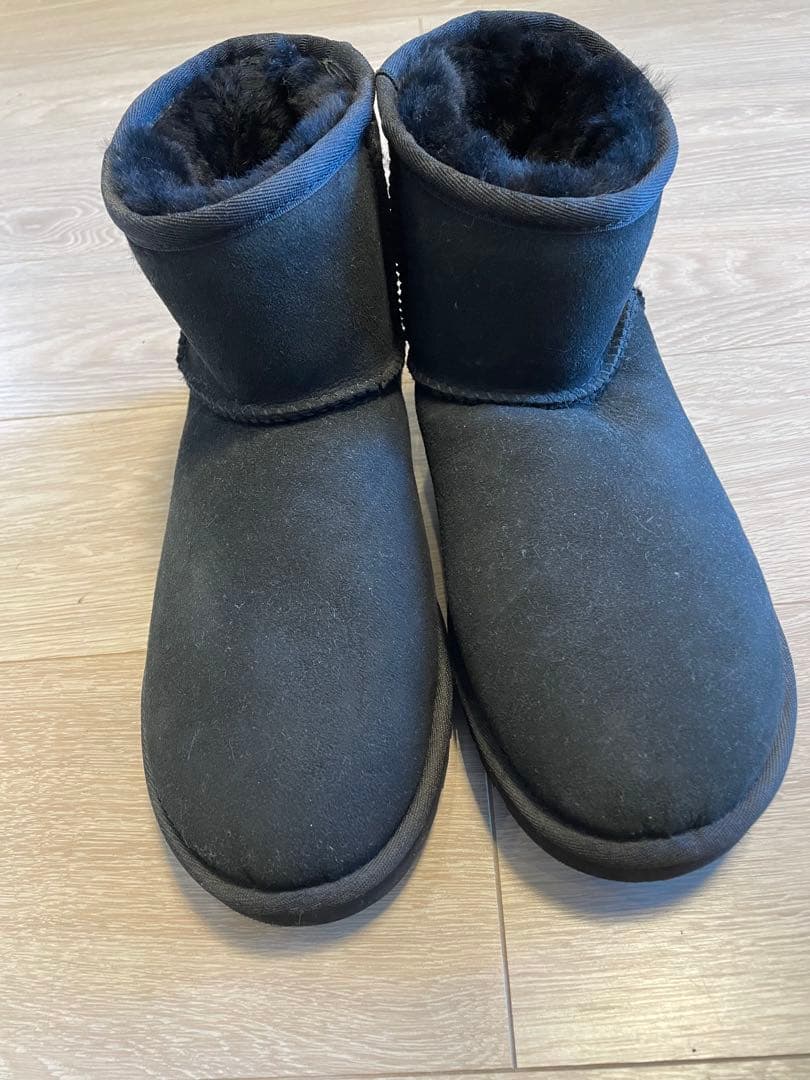 【イロイロ】UGG ムートンブーツ（ブラック）