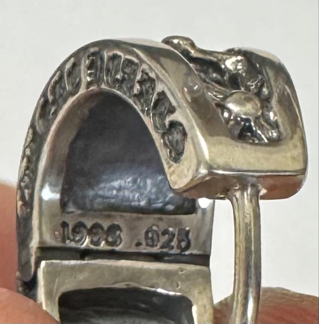 【CHROME HEARTS】ナローVバンドピアス CHX（左耳用）