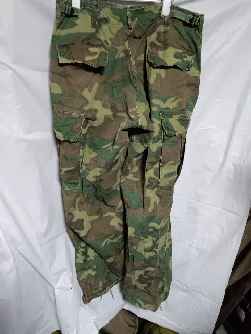 ベトナム戦争米軍ジャングルファティーグ4thEDRLグリーンリーフカモ上下セット