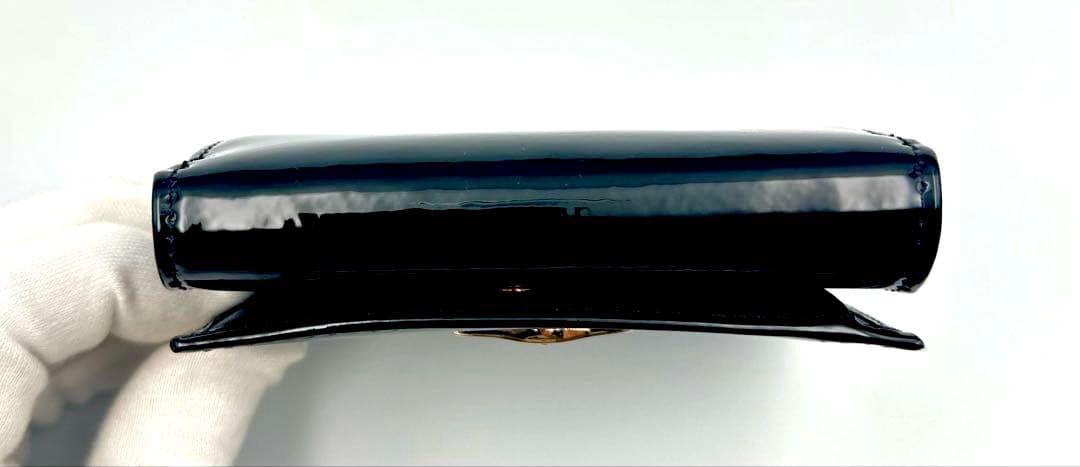 【新品✦人気】Vivienne Westwood 三つ折り財布 ブラック/黒