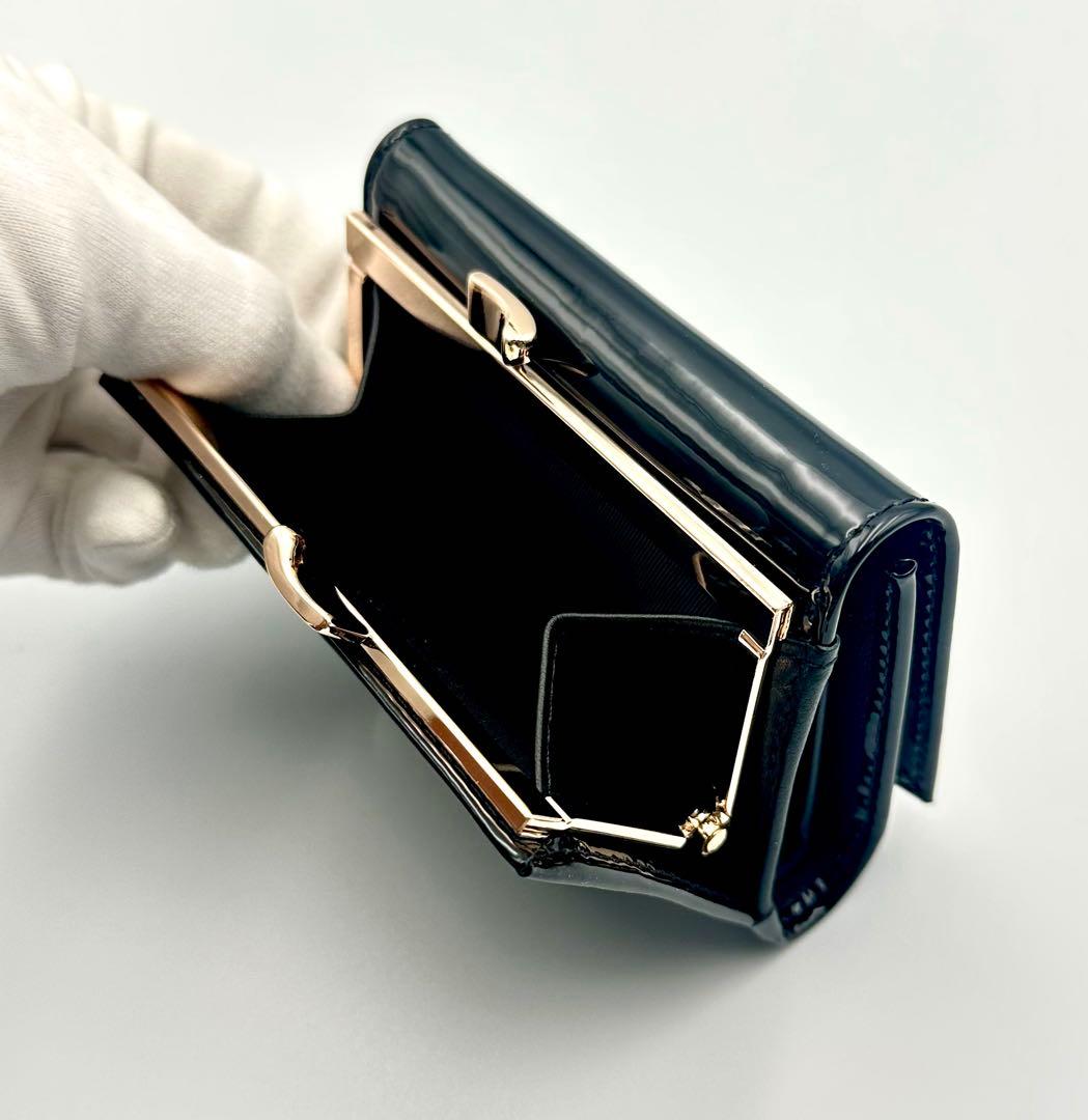 【新品✦人気】Vivienne Westwood 三つ折り財布 ブラック/黒
