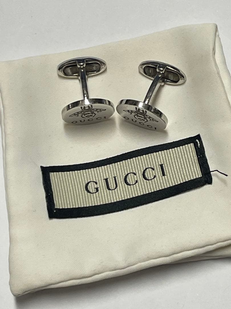 GUCCIグッチ シルバー　カフリンクス　❤︎