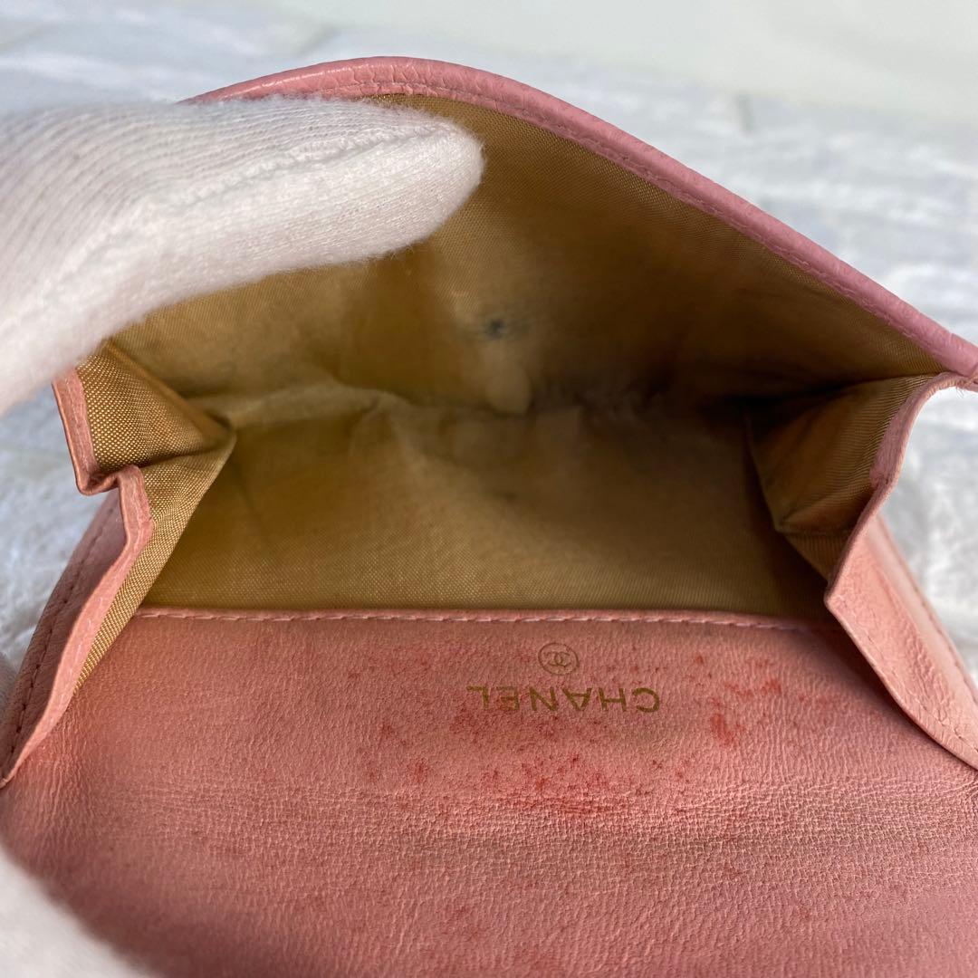 シャネル　三つ折り財布　ココマーク　ピンク　キャビアスキン　レザー　CHANEL