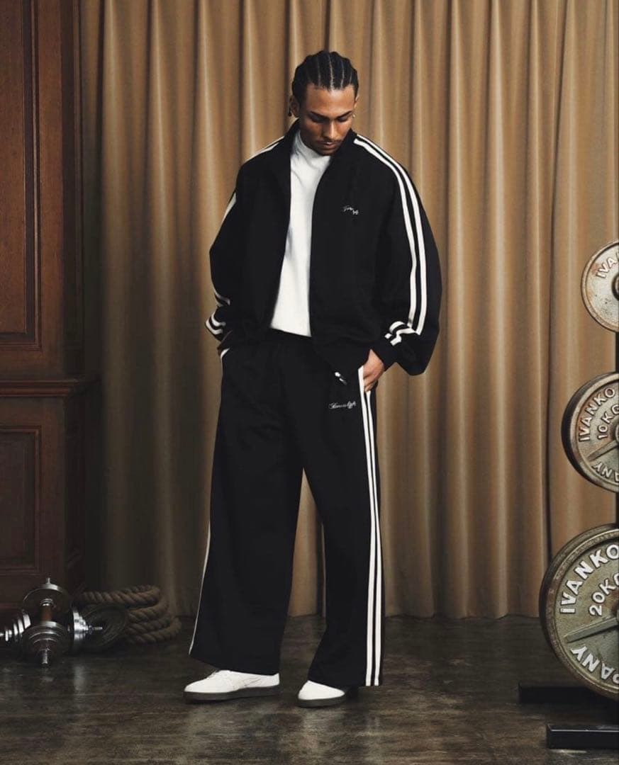 LYFT/リフト ストライプデザイン ブラックジャージセット