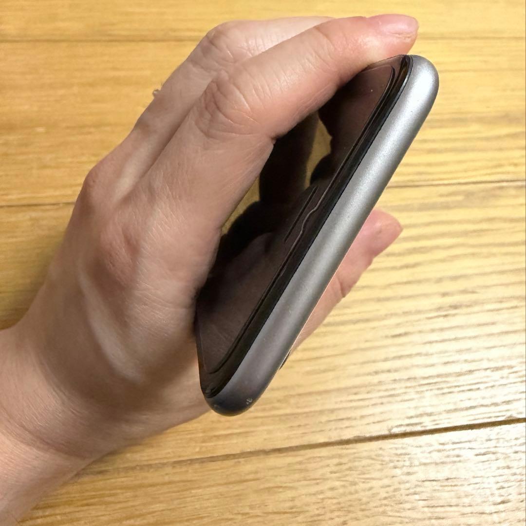 ☆極美品★Apple iPhone 6 64GB スペースグレー