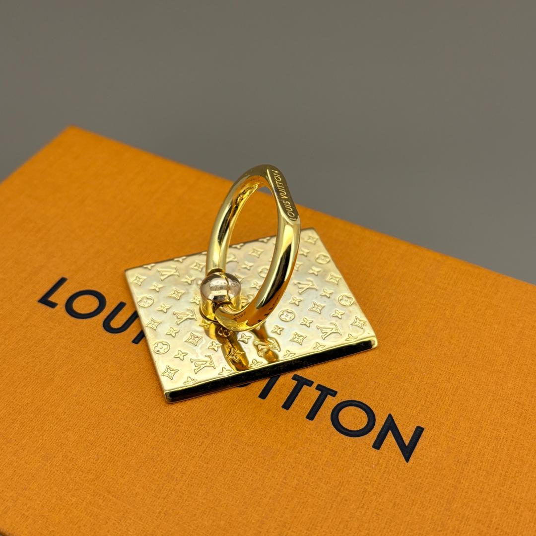 美品 ルイヴィトン スマホリング ゴールド