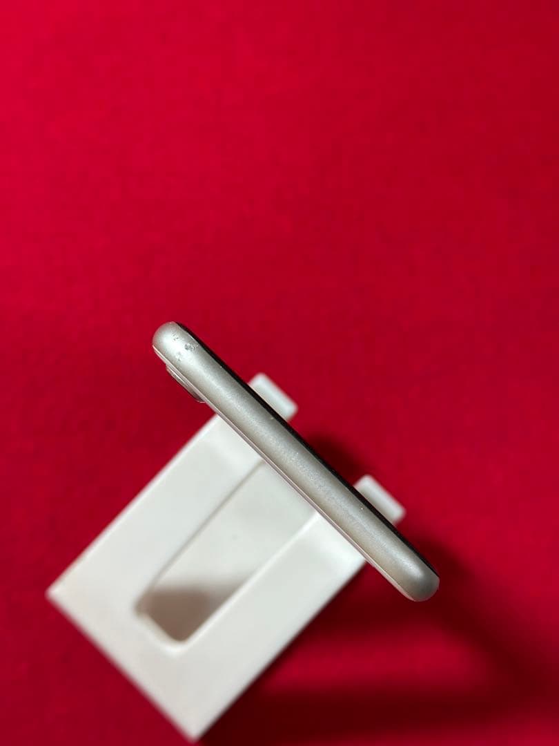 【1516】iPhone SE3第3世代スターライト 128GB simフリー