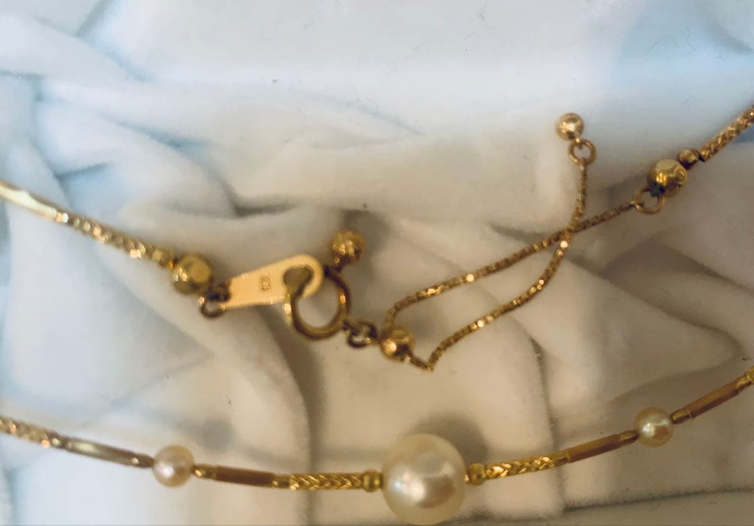 パールk18ステーションネックレス