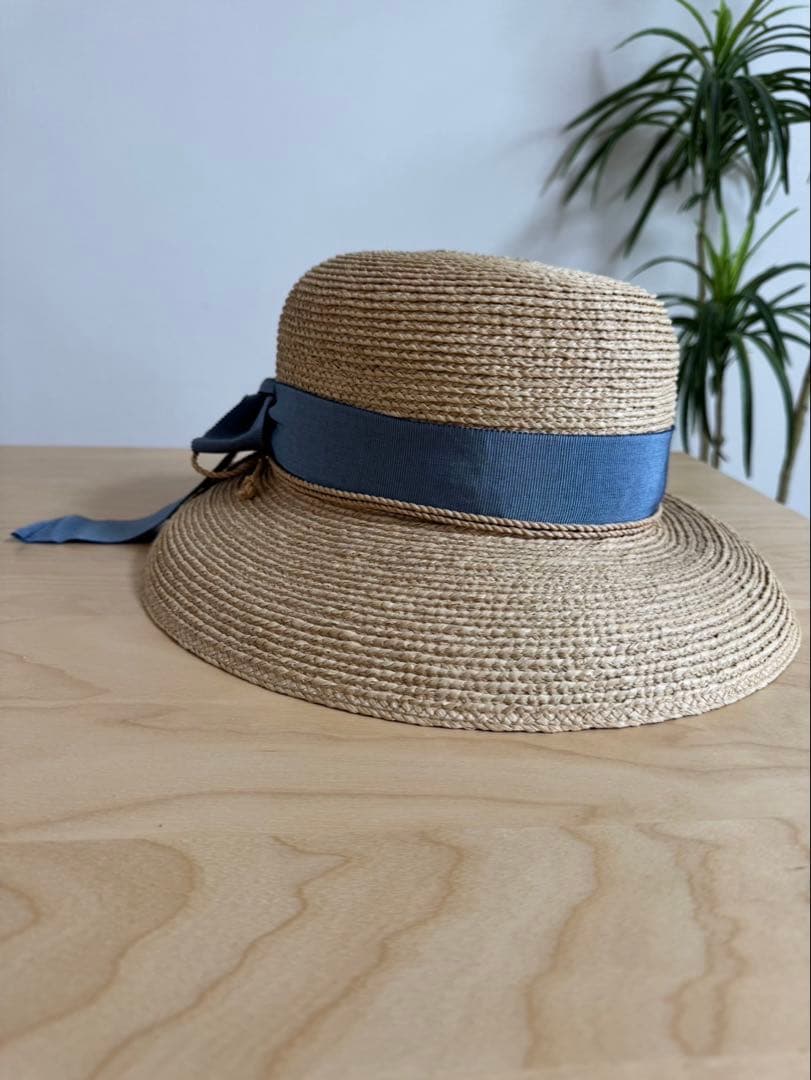 【新品未使用】HELENKAMINSKIヘレンカミンスキー麦わら帽子ブルーリボン