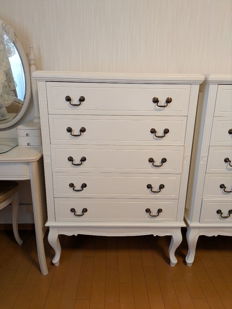 ホワイト木製チェスト 5段 ①