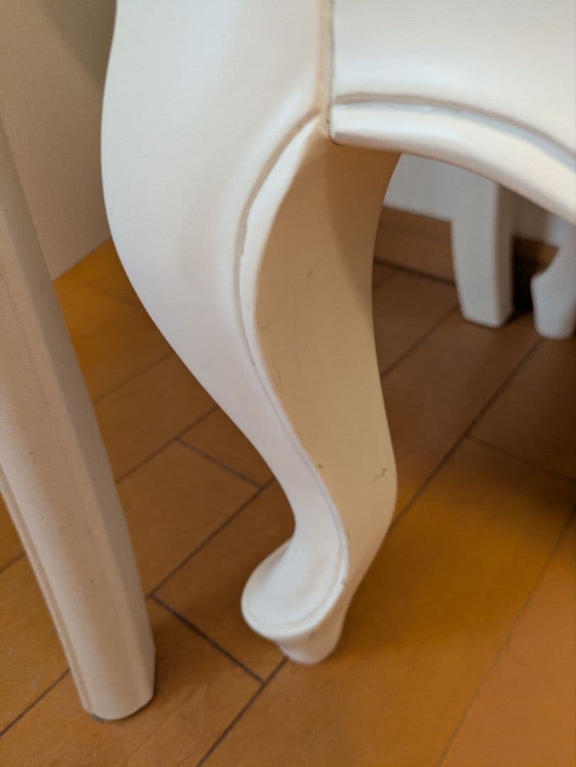 ホワイト木製チェスト 5段 ①