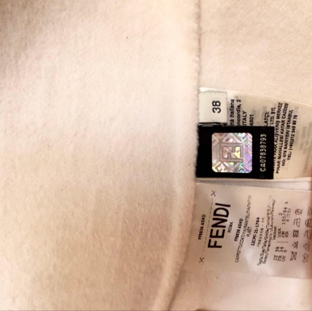 週末限定！FENDI 最高級裏FFウールコート　美品38 ホワイト