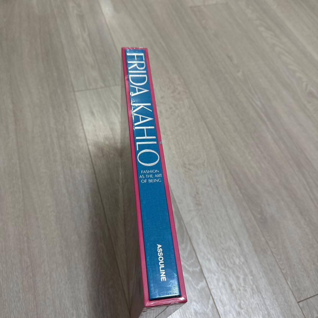 アート・デザイン・音楽 FRIDA KAHLO FASHION AS THE ART OF BEING