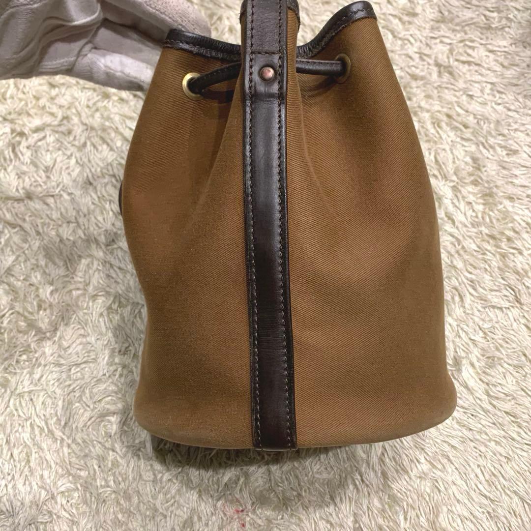 美品✨ ブレディ カルダーミニ ショルダーバッグ クロスボディ 巾着