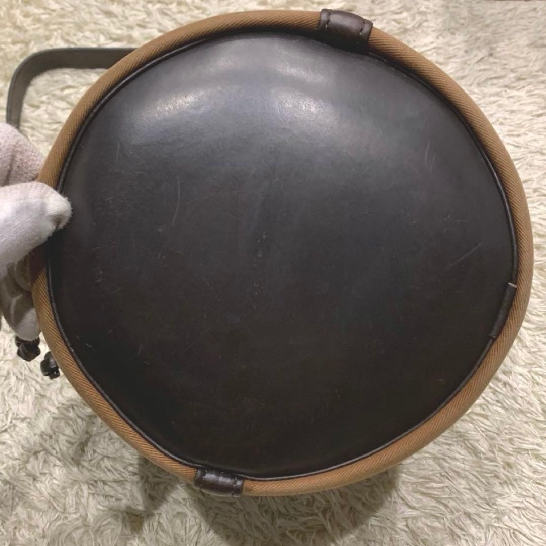 美品✨ ブレディ カルダーミニ ショルダーバッグ クロスボディ 巾着