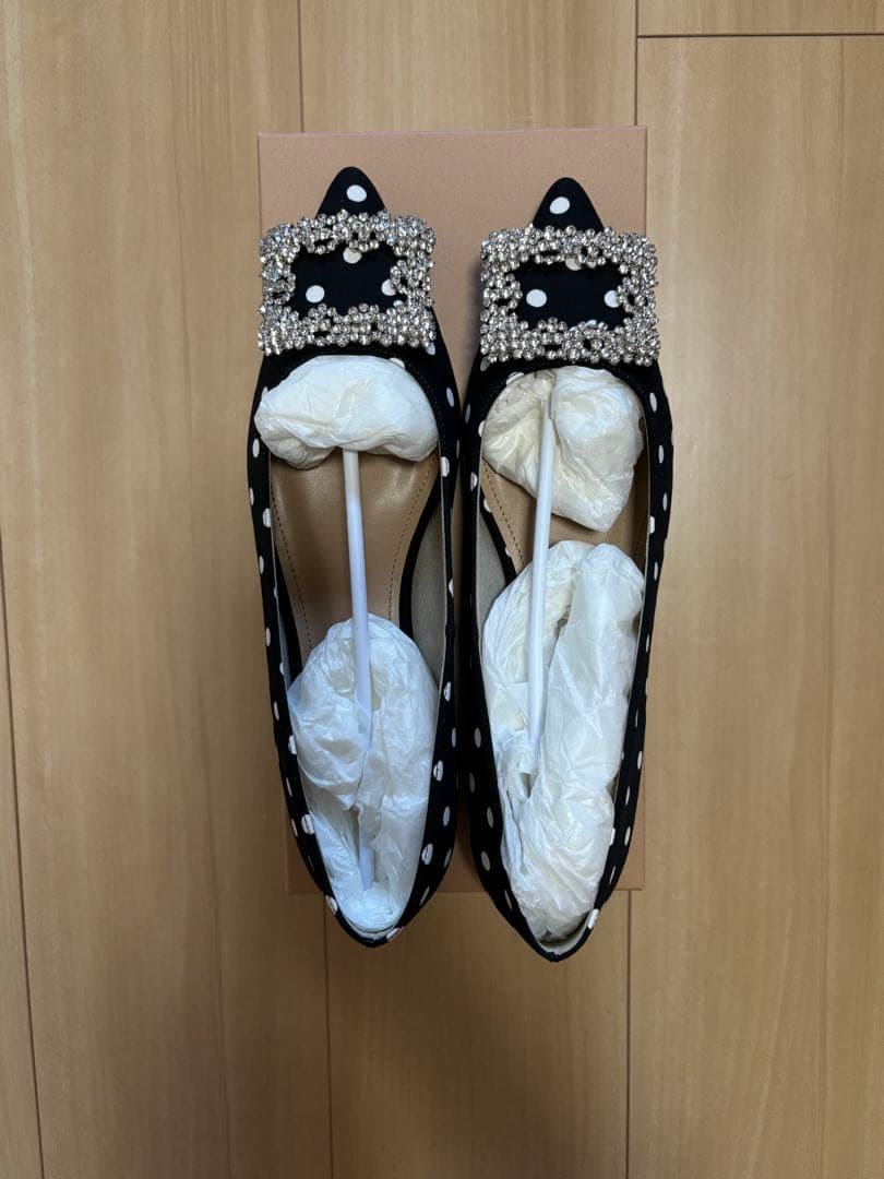 新品未使用ohga ドットビジューパンプス　22.5