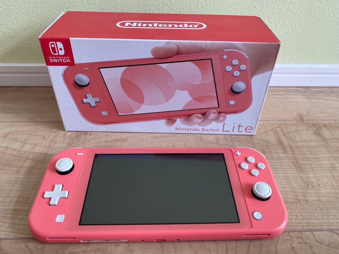 Nintendo Switch Lite ピンク スイッチライト箱付きケース付き