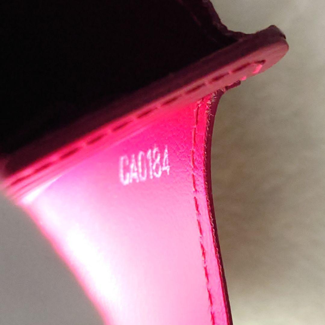 【極美品／新型】ルイヴィトン☆エピ☆ポルトフォイユ・サラ☆フーシャ