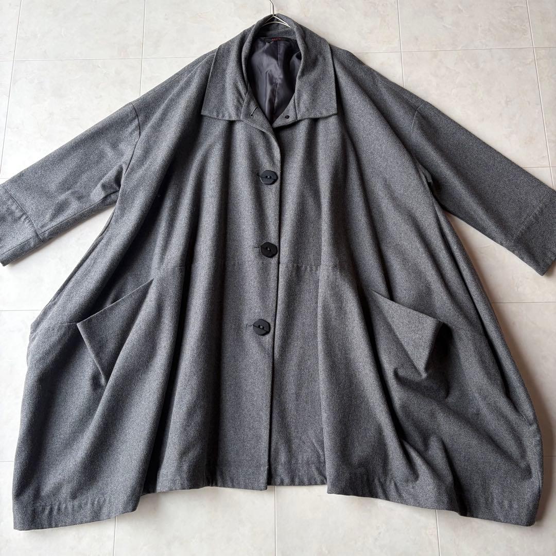 美品✨アートミックス 萌 変形 ビッグシルエット ウールコート グレー O/S