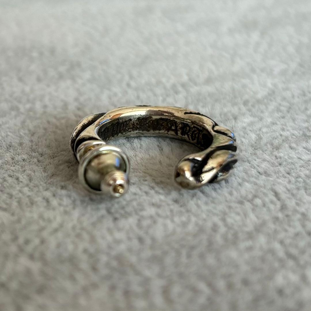 クロムハーツ スクロールフープピアス (片耳用)