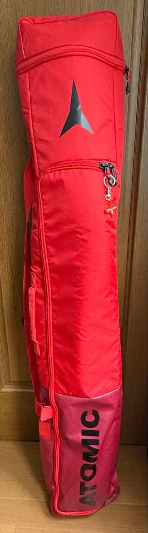 ATOMIC アトミック スキー板、ビンディング、ストック3点、スキーケースつき