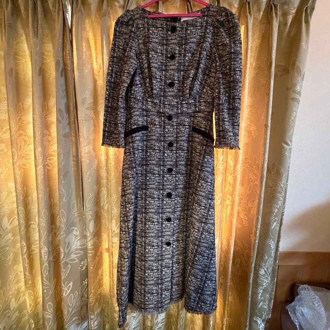 ワンピース Herlipto / Classic Tweed Midi Dress