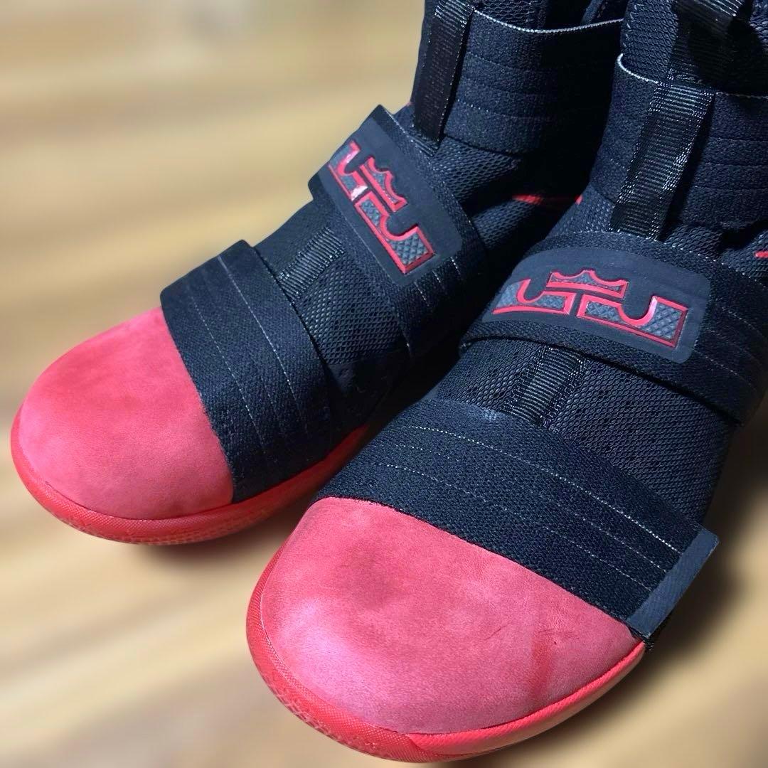 シューズ(男性用) NIKE LeBron Zoom Soldier 10