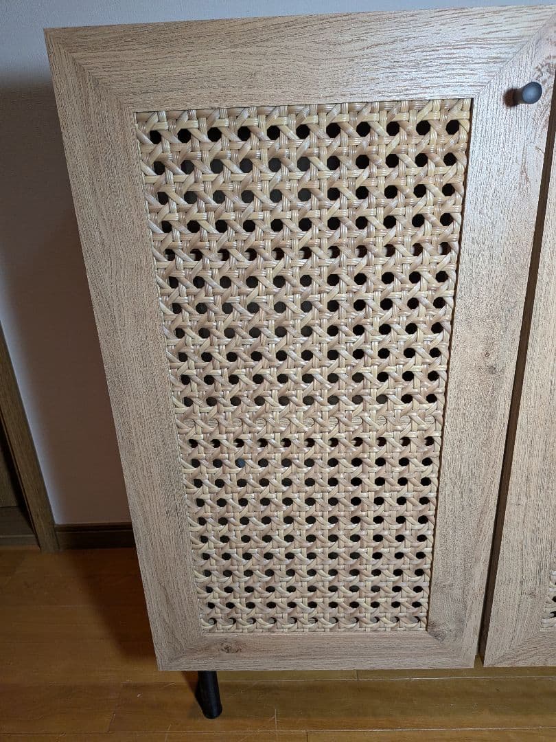 《送料込》LOWYA ラタン調キャビネット リビングボード 棚 収納ロウヤ