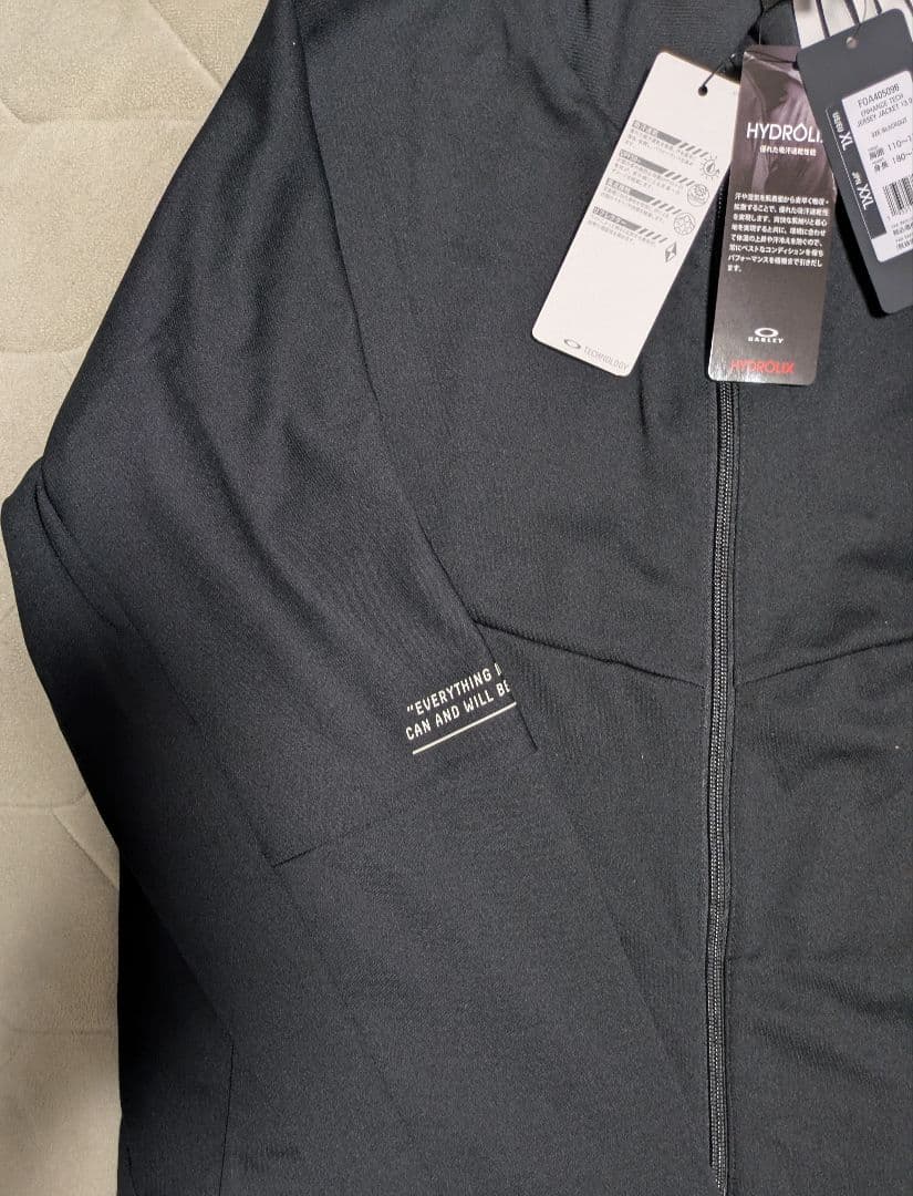 【新品】Oakley ジャージ2XL（上下）