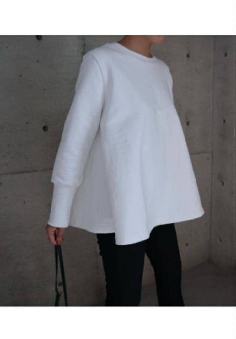 eLLa selectshop エラ スウェット