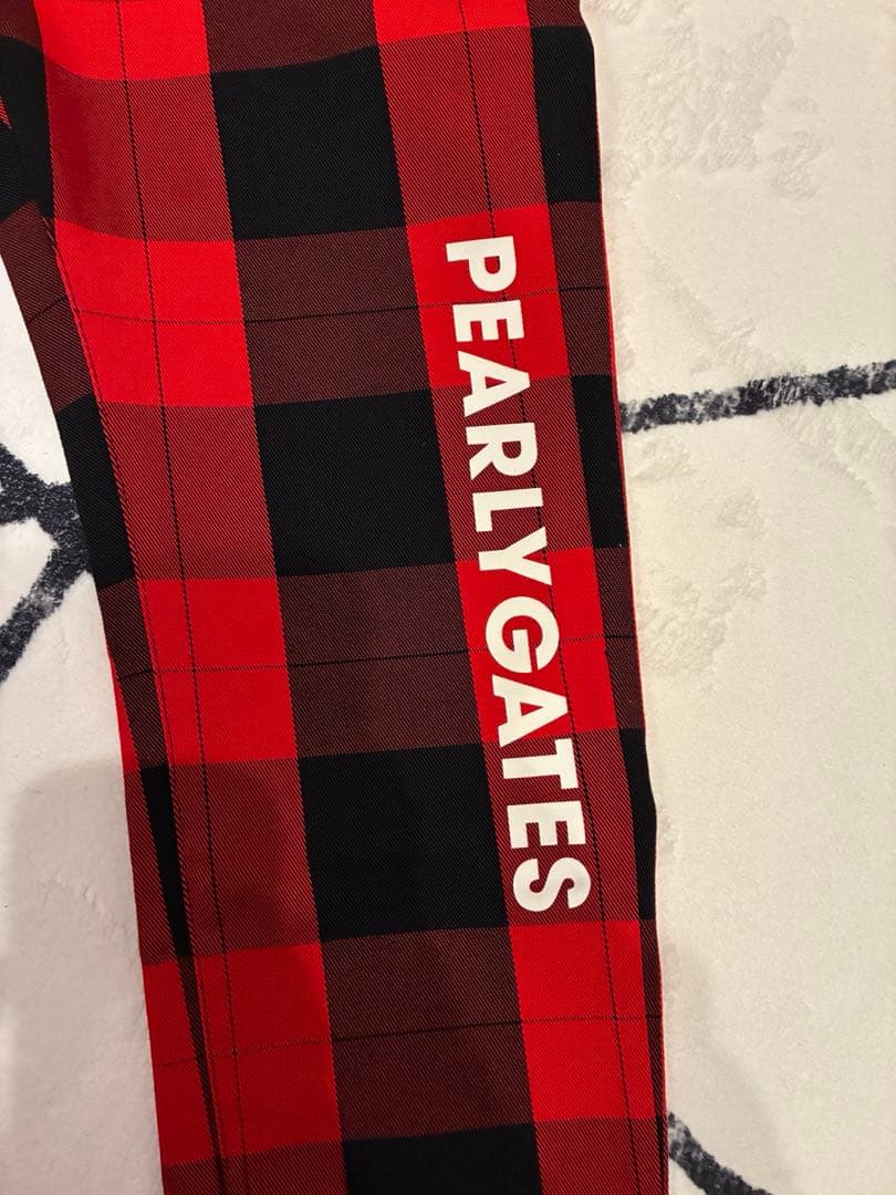 週末限定価格 パーリーゲイツ　パンツ　赤黒チェック　サイズ3