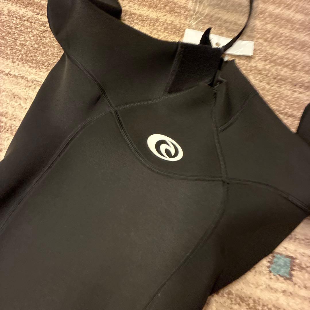 リップカールウエットスーツ　レディース