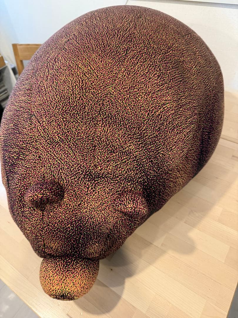 Chic Sin Design　まどろみくまのクッションSサイズ