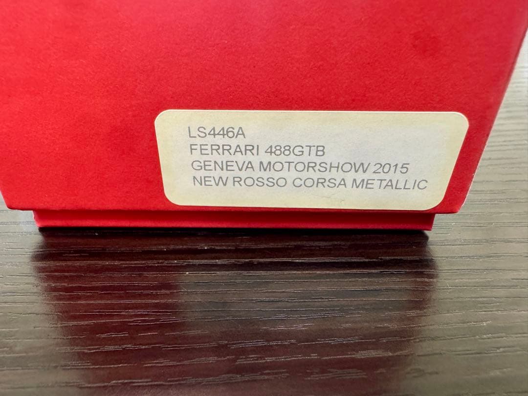 Ferrari 488 GTB ミニカー Looksmart 赤 1/43