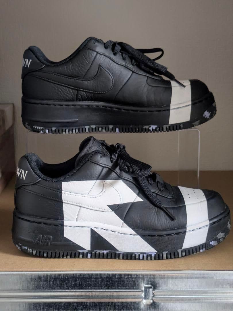 靴 Nike Women's Air Force 1 Up Step Lux