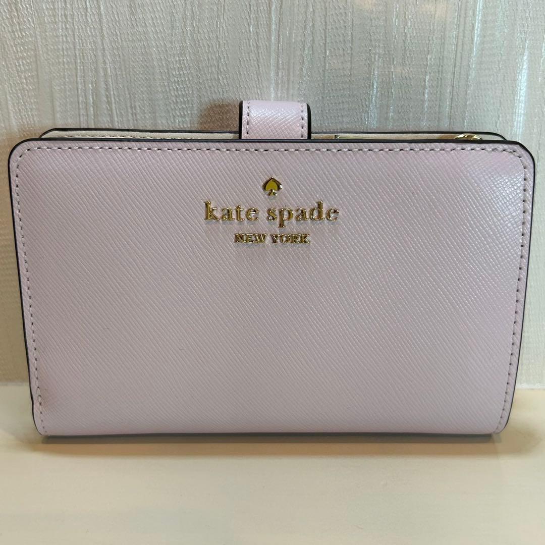 正月SALE新品未使用　箱入り　ギフト　ケイトスペード 二つ折り財布　フラワー