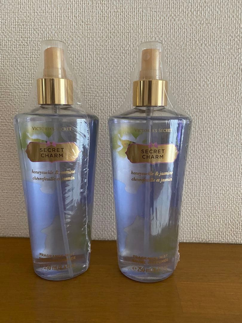 Victoria's Secret シークレットチャーム2本セット