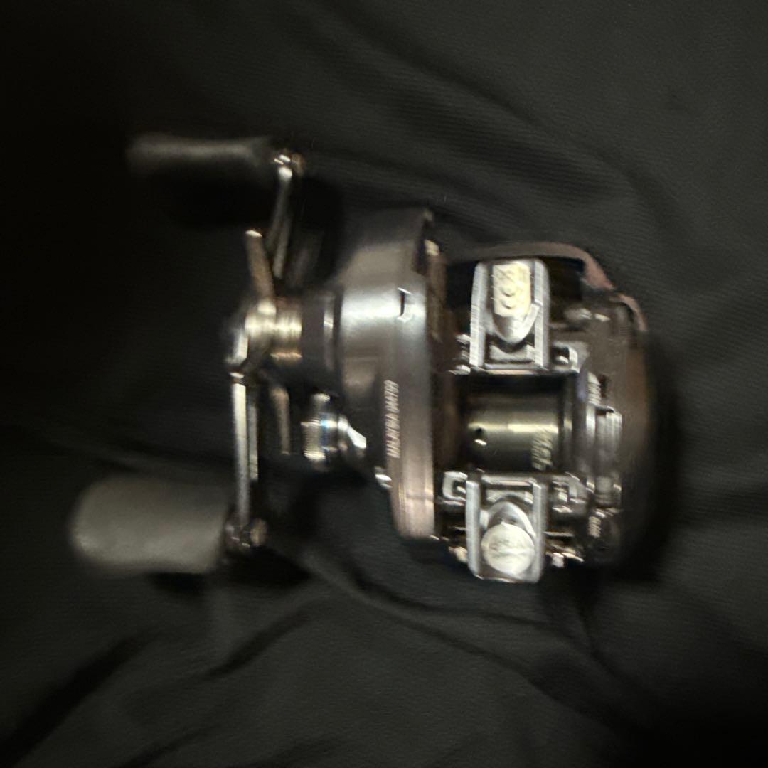 ハルハル　SHIMANO SLX DC XT 70HG ベイトリール