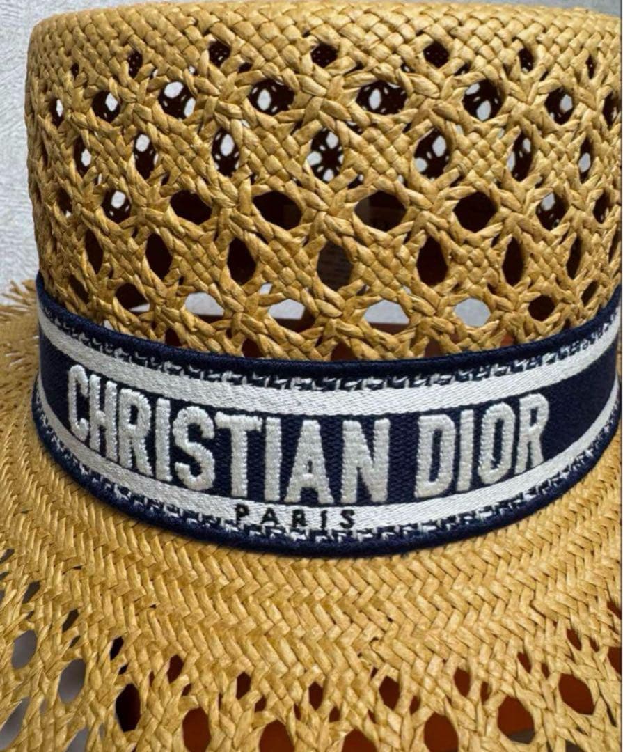 DIOR 麦わら帽子 ベージュ 9/7まで、お値下げします☆