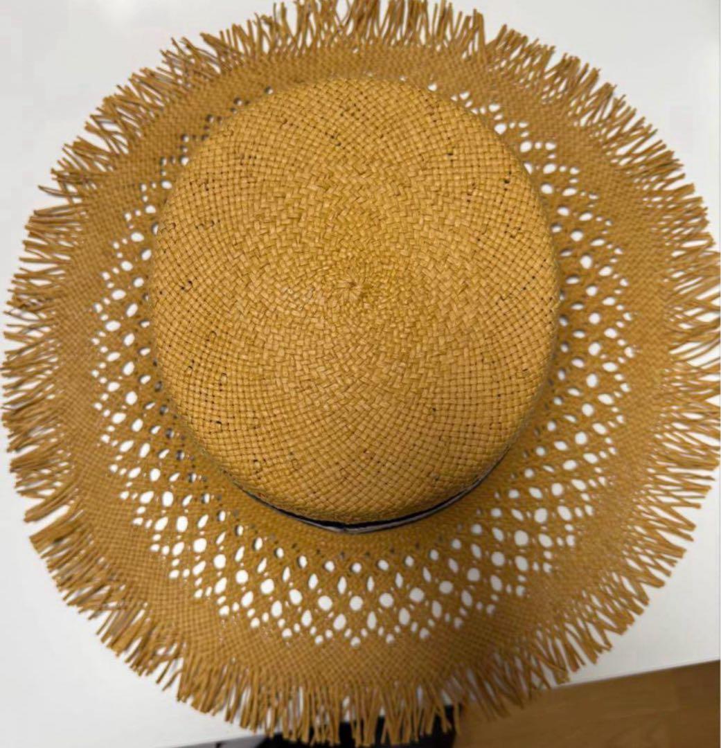 DIOR 麦わら帽子 ベージュ 9/7まで、お値下げします☆