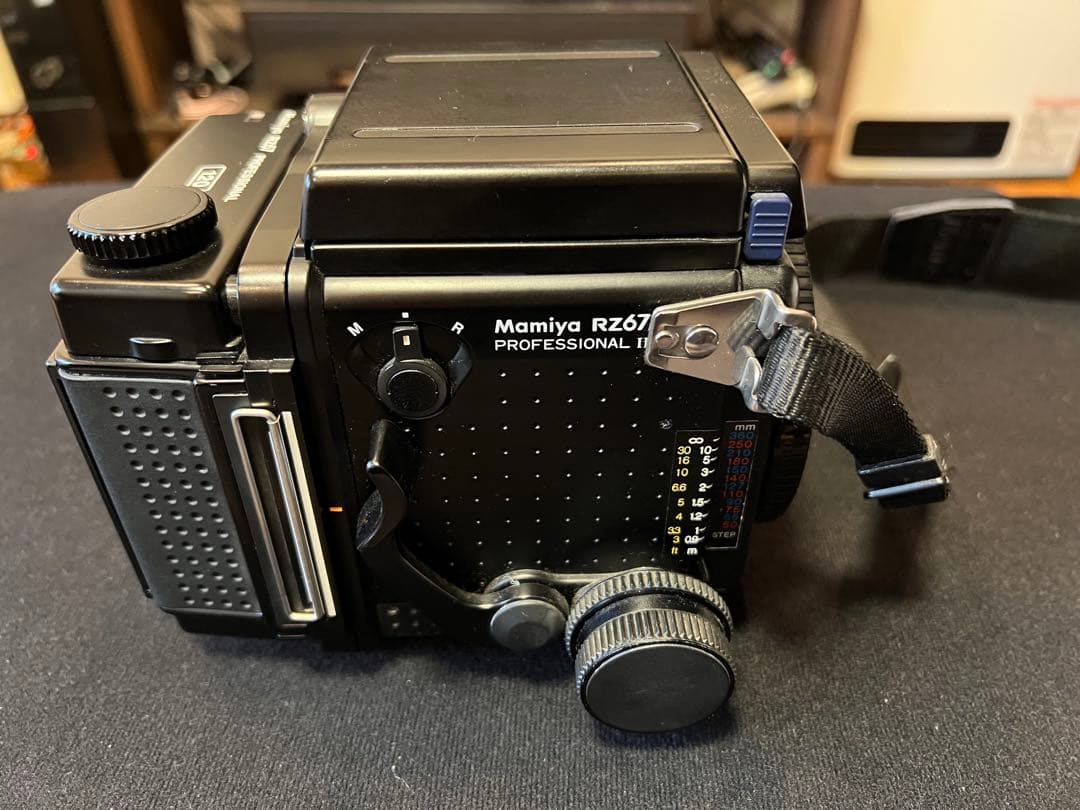 【芦澤様】Mamiya RZ67 PRO II ボディ｜動作確認済 | 蛇腹良好