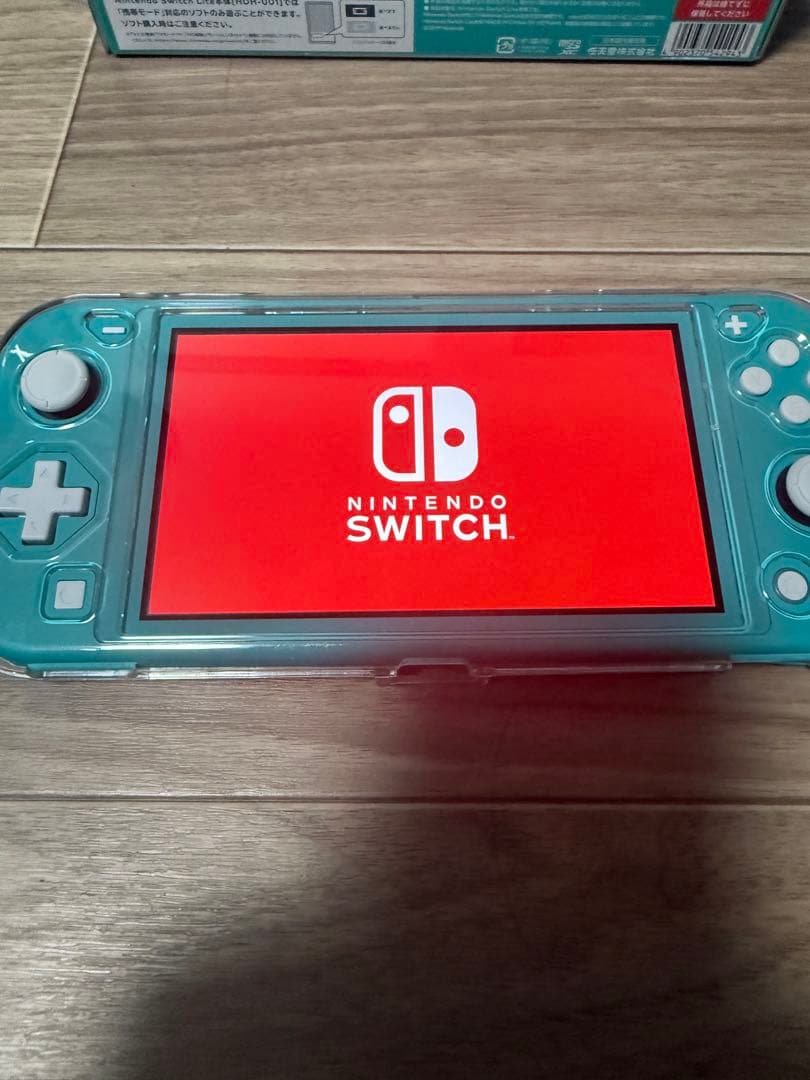 Nintendo Switch Lite ターコイズ　ケース　カバー付き　美品