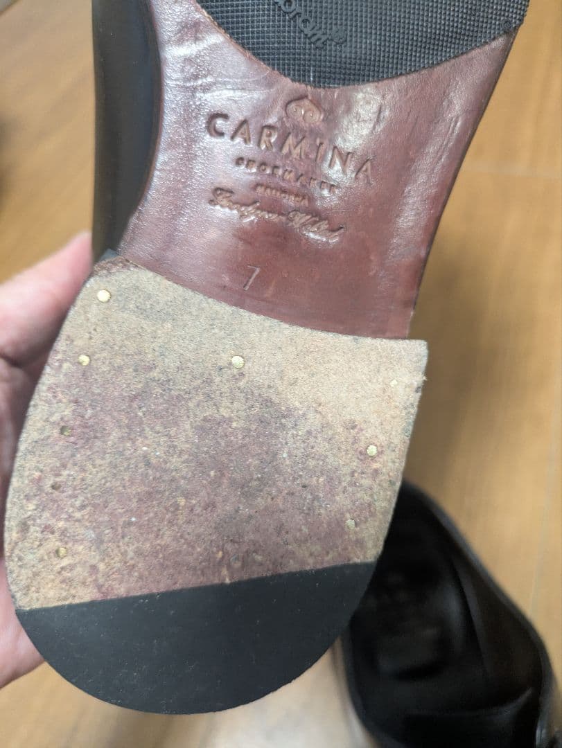 CARMINA ブラック メダリオン ドレスシューズ 7